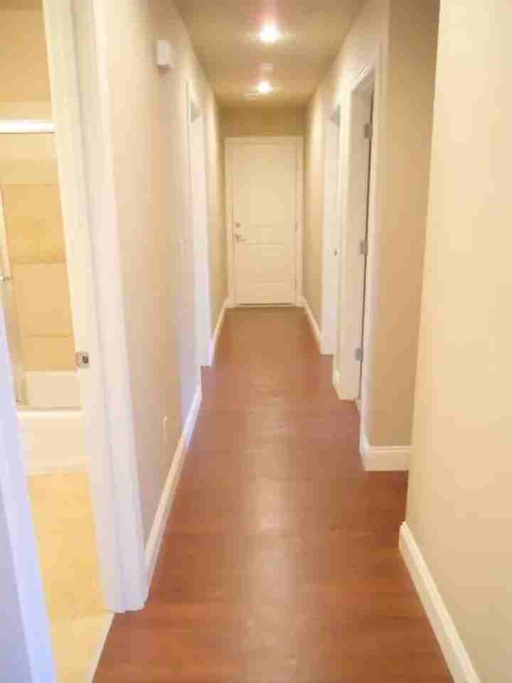 2401 W Bridlewood Trl - Photo 4 of 6