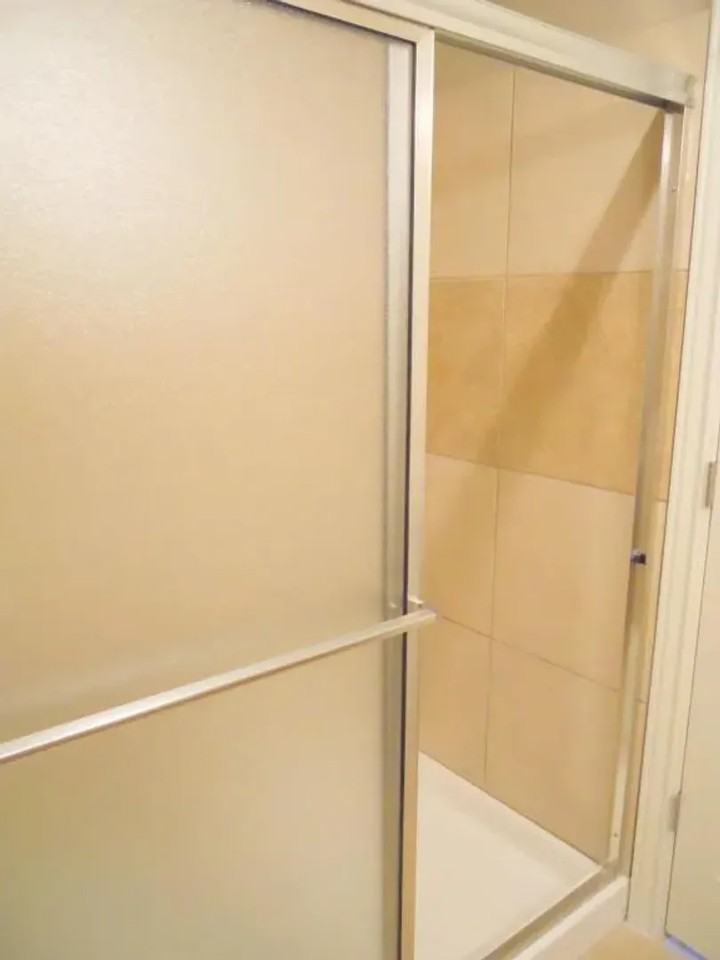 2401 W Bridlewood Trl - Photo 6 of 6