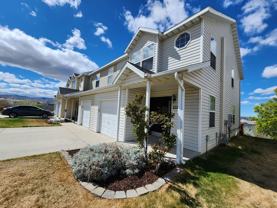 123 E Wayfield Dr - Photo 1 of 1