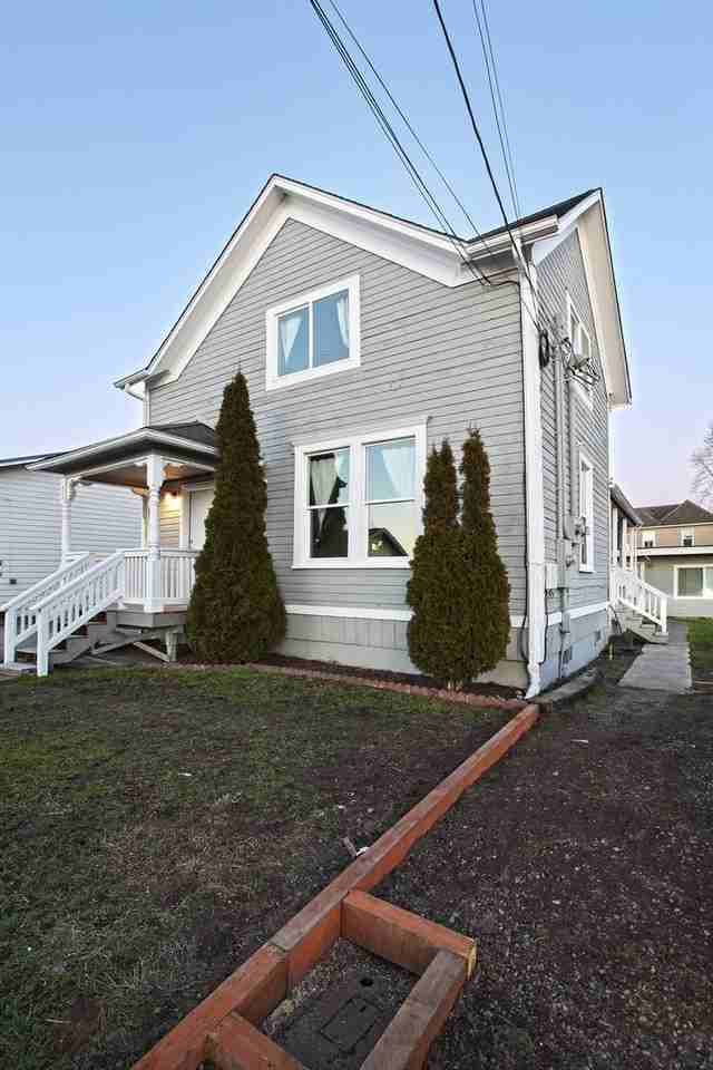 27201 102nd Ave Nw #1 - Photo 2 of 24