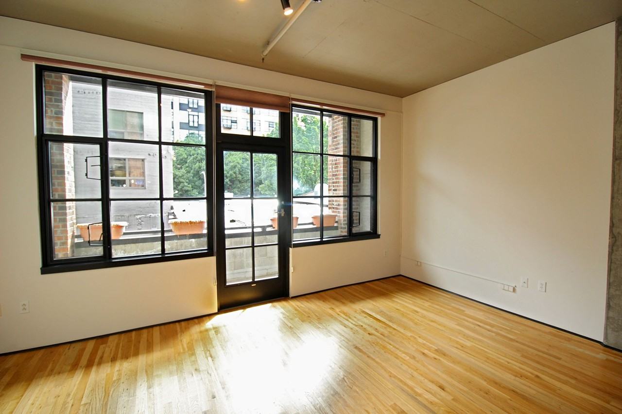 408 Nw 12th Ave #208 - Photo 3 of 26