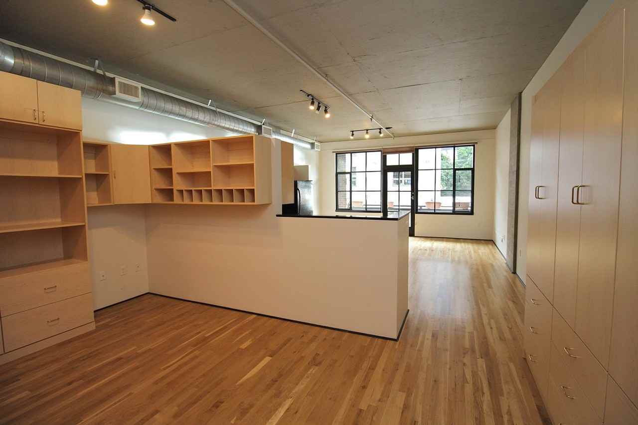 408 Nw 12th Ave #208 - Photo 7 of 26