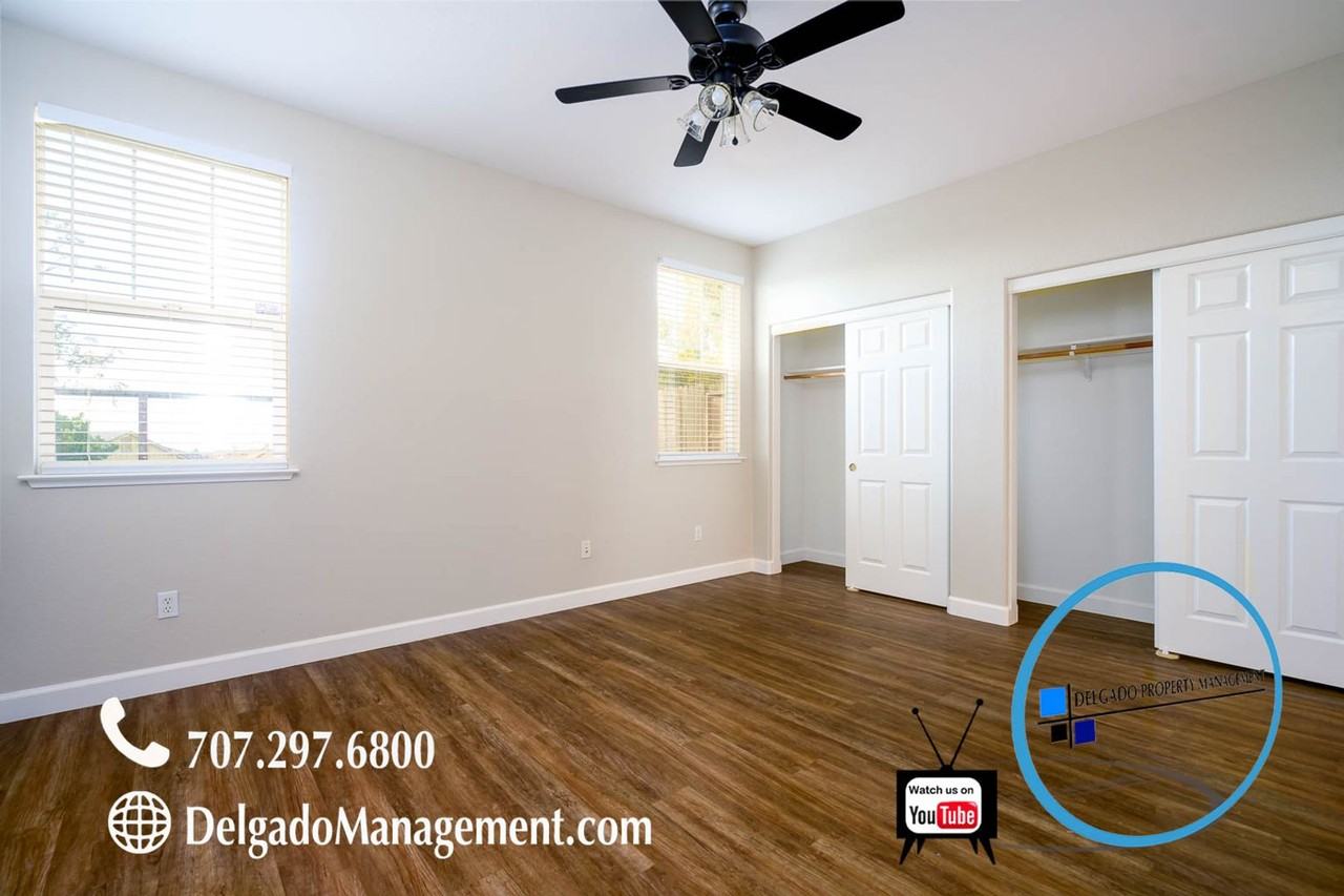 4040 Penny Ln - Photo 5 of 25