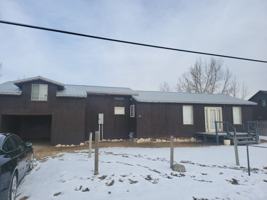 featured image of 1411 Piney Dr