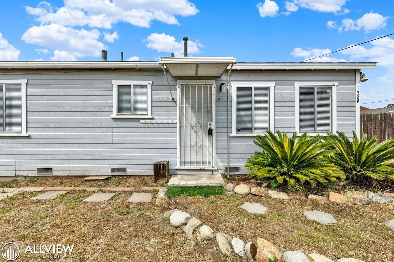 1328 Naranca Ave - Photo 2 of 29