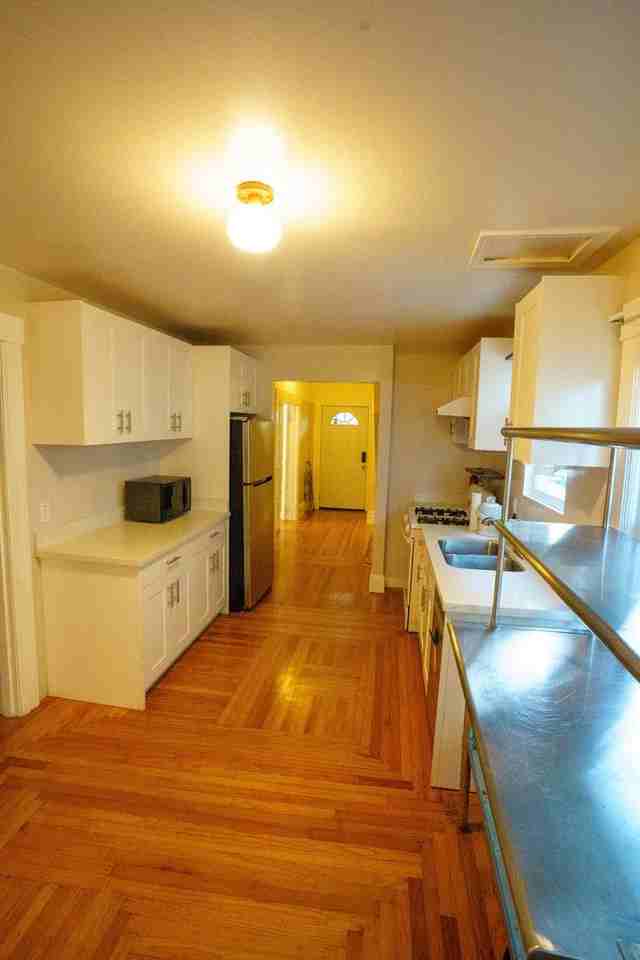 5814 Martin Luther King Jr Way - Photo 5 of 23