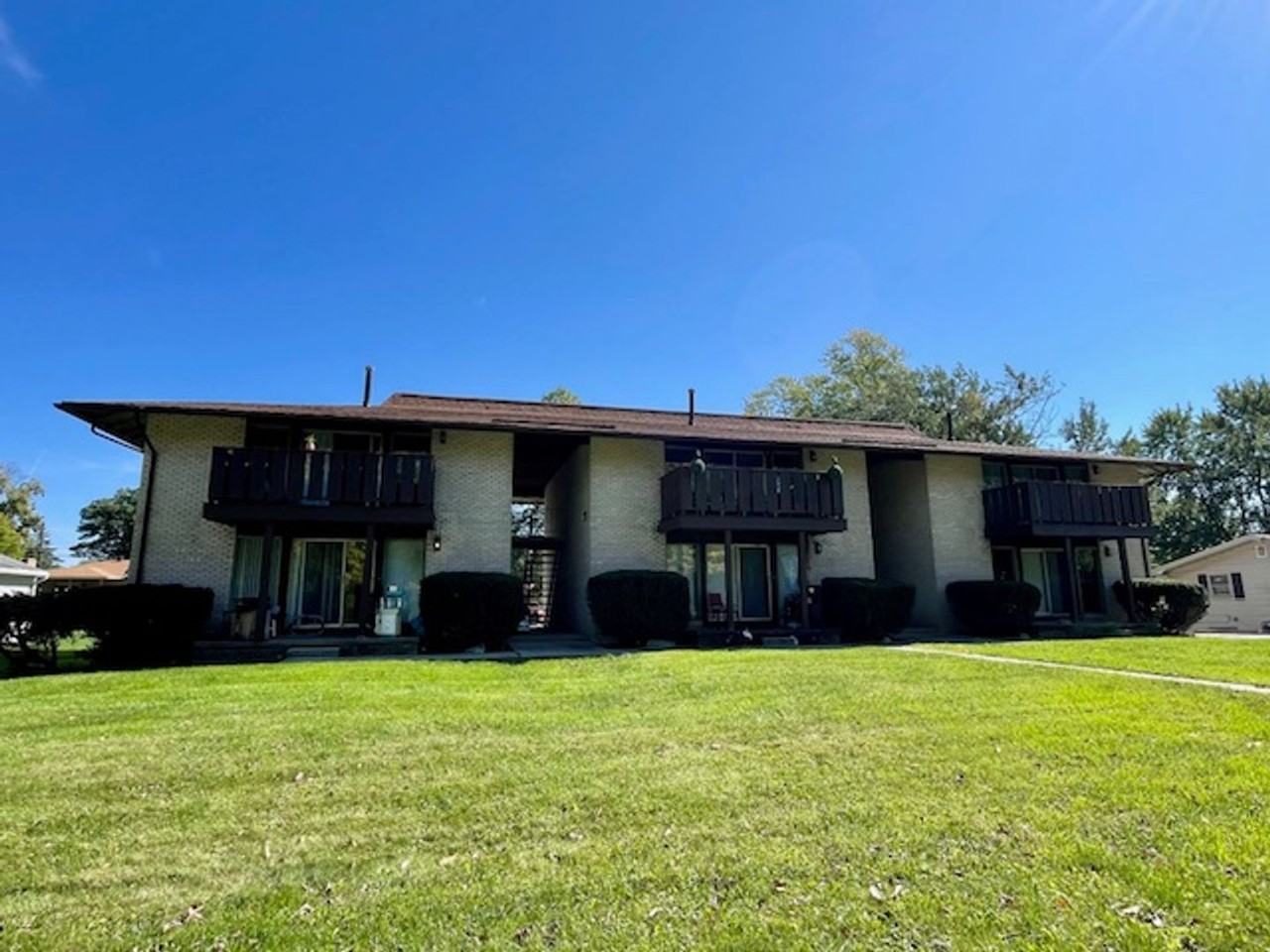 1012 Stewart Rd N #5 - Photo 7 of 13