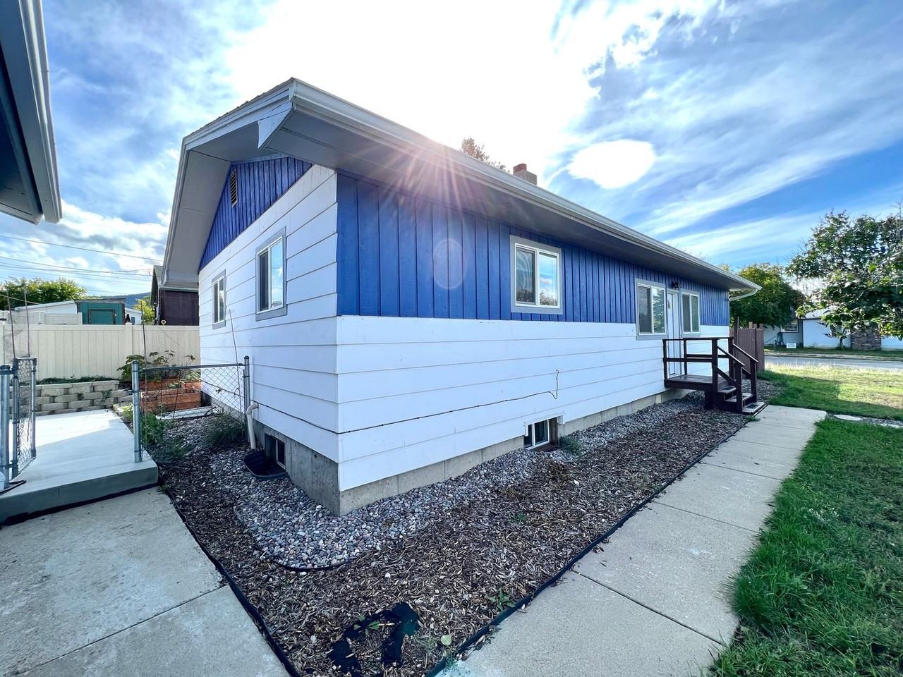 2001 Billings Ave - Photo 2 of 22