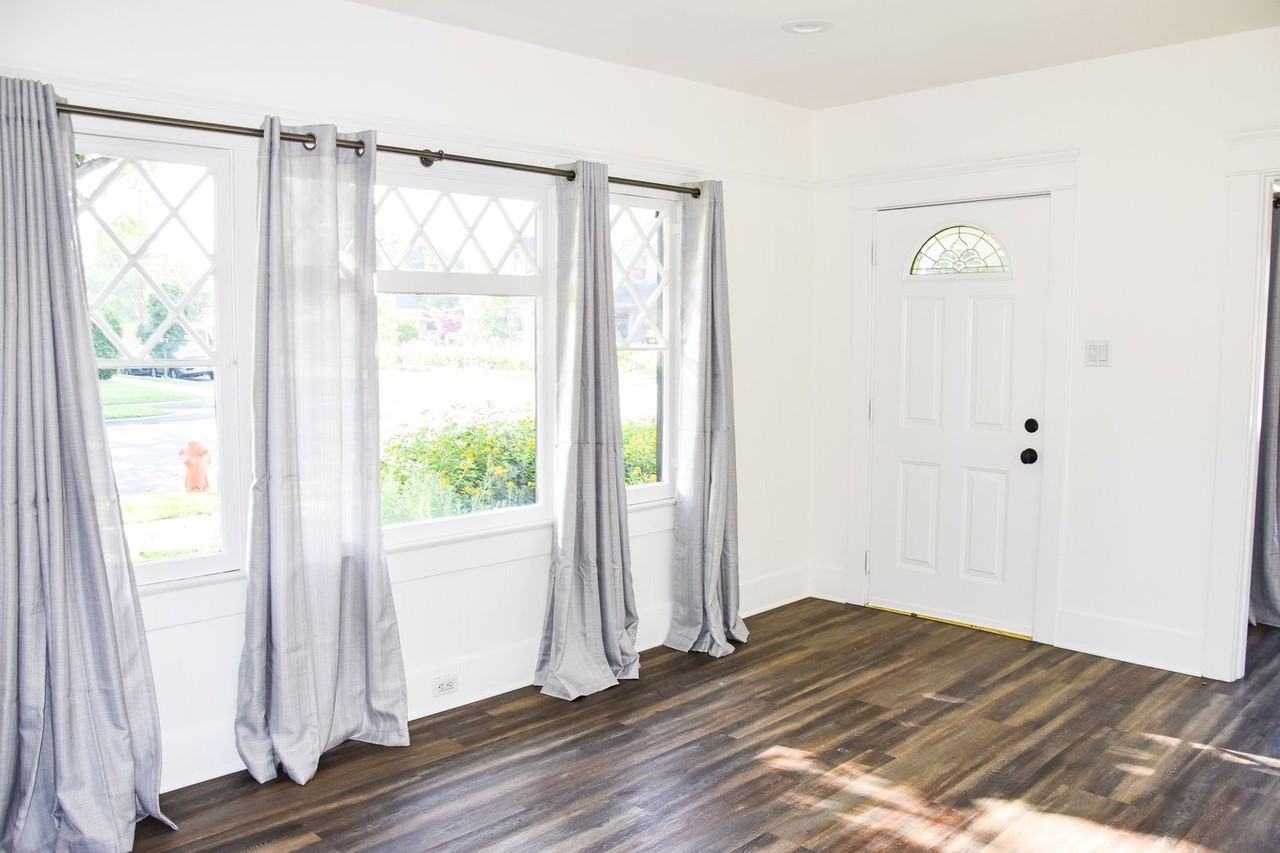 384 S Grand St - Photo 6 of 30