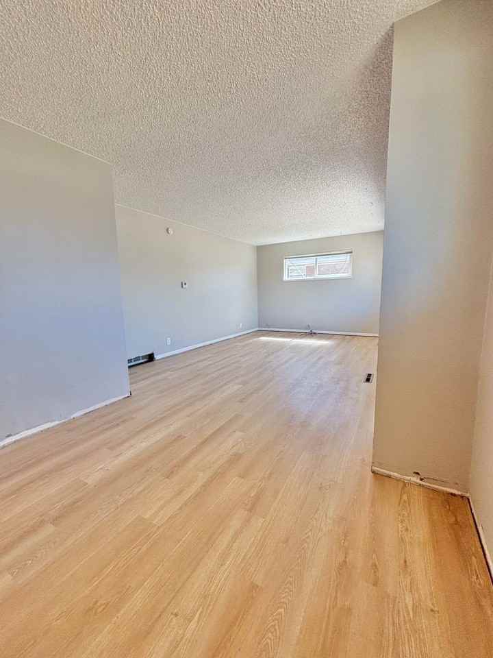 3556 Fairfax St - Photo 6 of 19