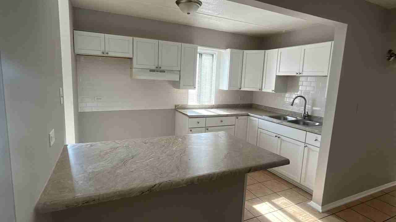 2601 Marigold Dr. - Photo 3 of 17