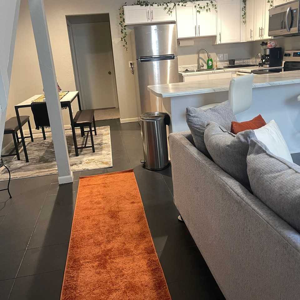 930 S Lipona Rd #D - Photo 5 of 10