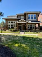 featured image of 61103 Aspen Rim Ln