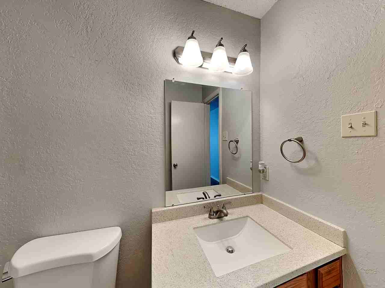 701 Penn Pl - Photo 7 of 16