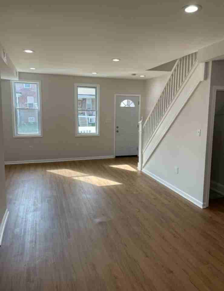 3326 Elmora Ave - Photo 7 of 18