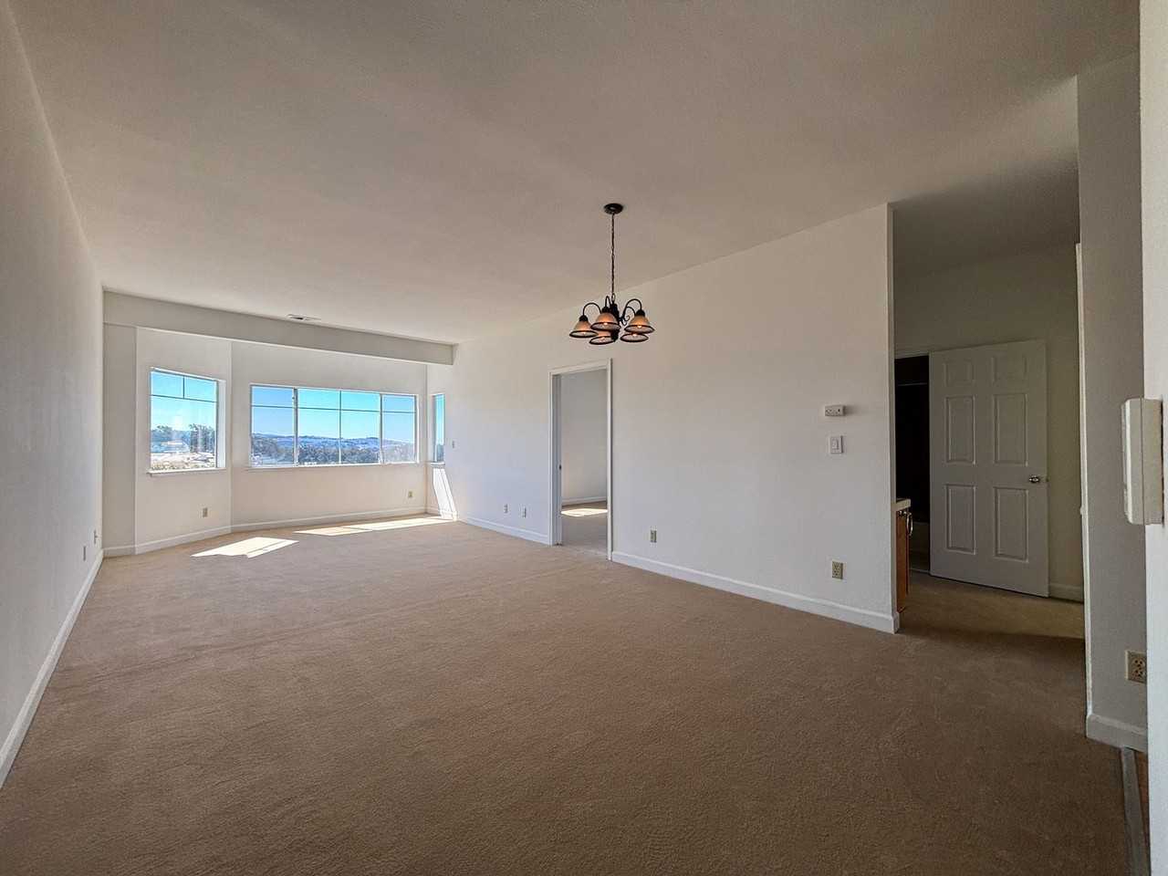 743 743 - 749 Taraval St - Photo 3 of 18