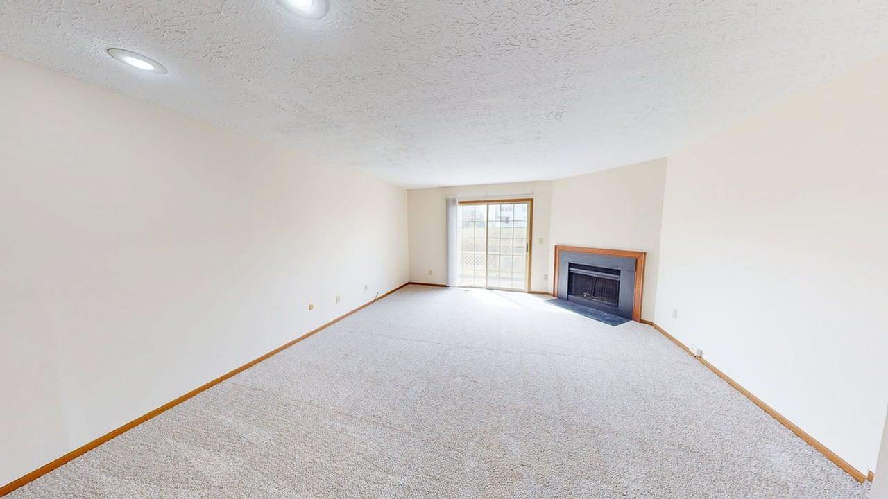 5917 Shadow Lake Cir - Photo 6 of 29