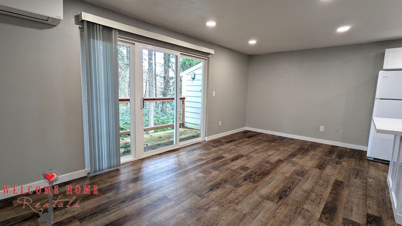 2400 20th Ave Nw - Photo 6 of 29