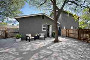 featured image of 5090 Catoctin Dr