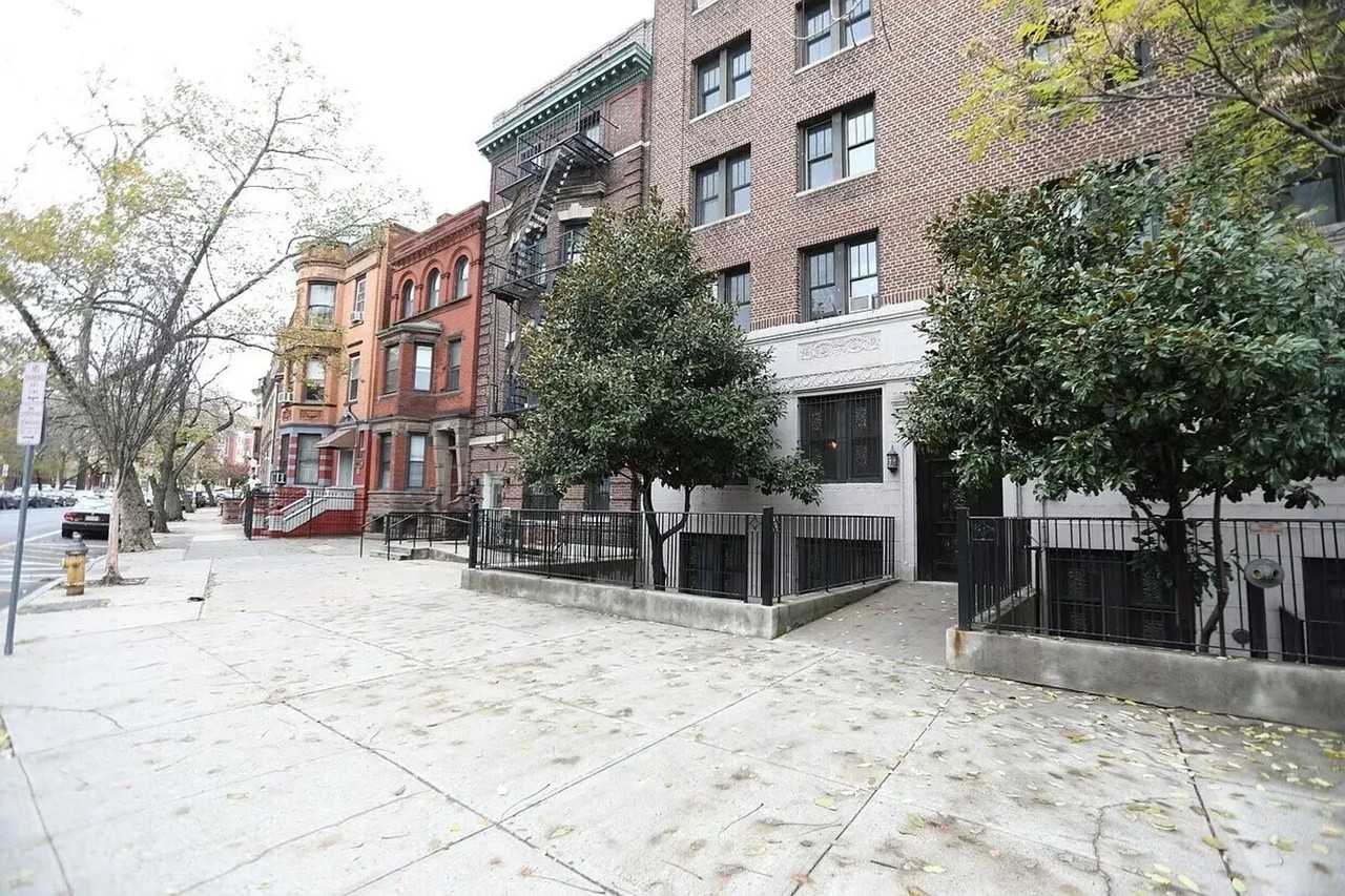 The Colleoni - Photo 4 of 10