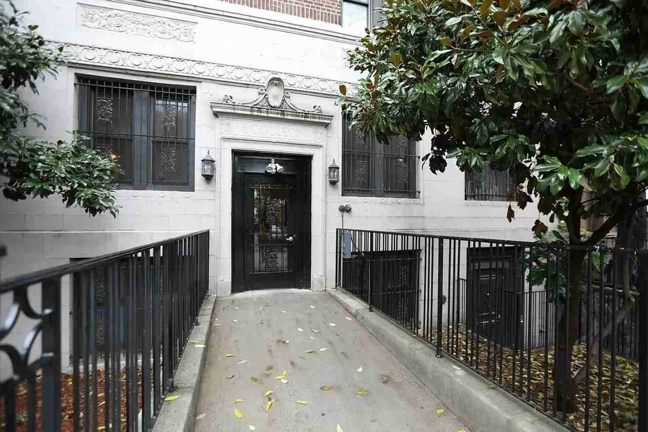 The Colleoni - Photo 5 of 10