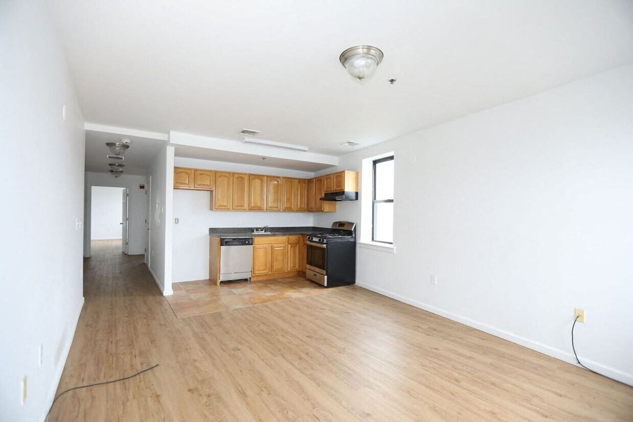 The Colleoni - Photo 7 of 10