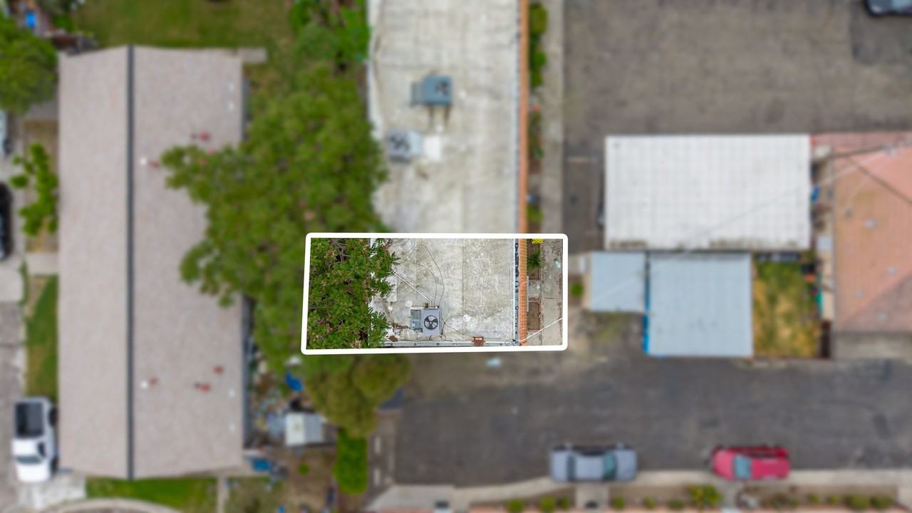 1240/1260 N. Olive Ave - Photo 7 of 25