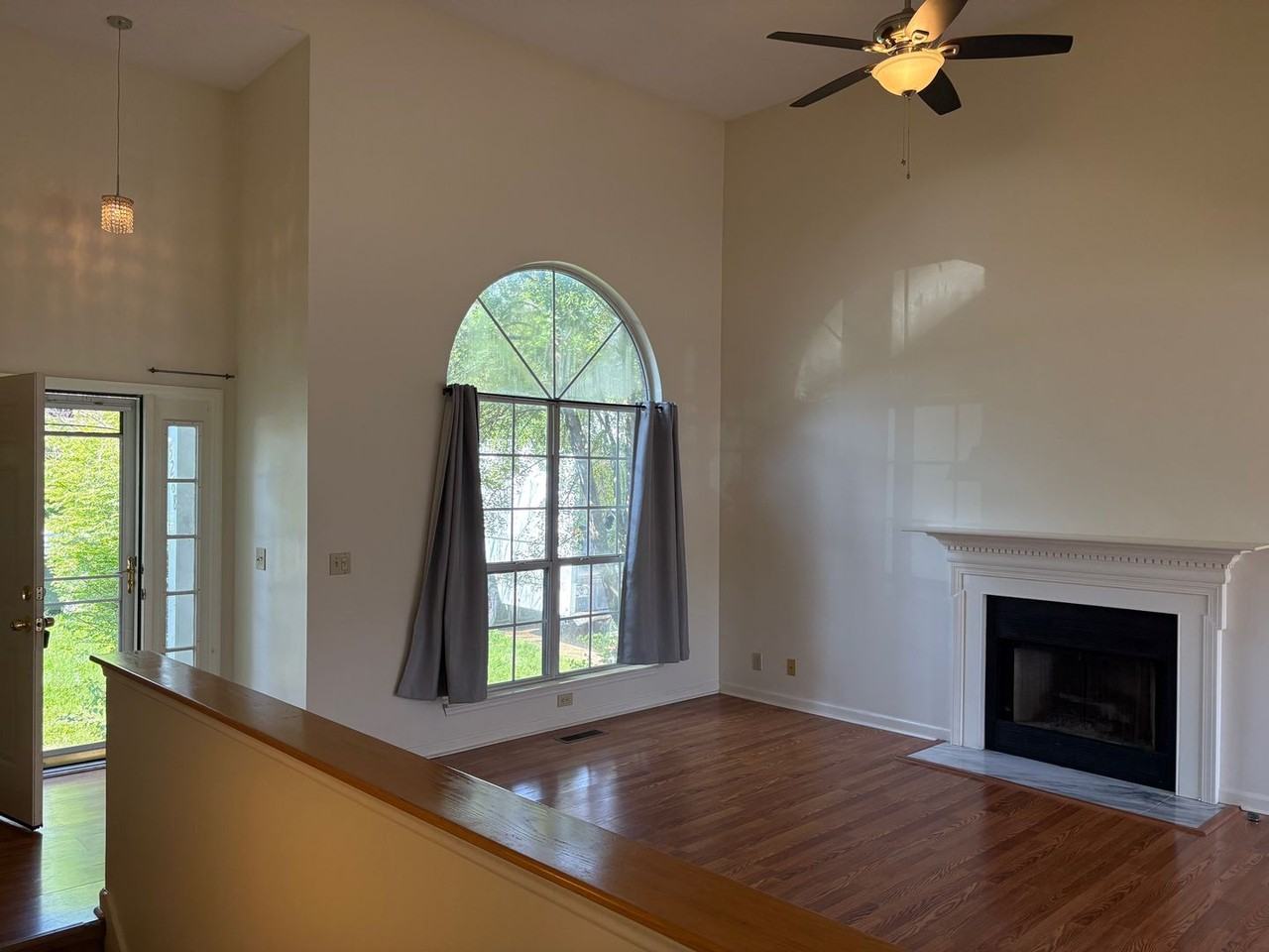 5268 Village Way - Photo 3 of 25