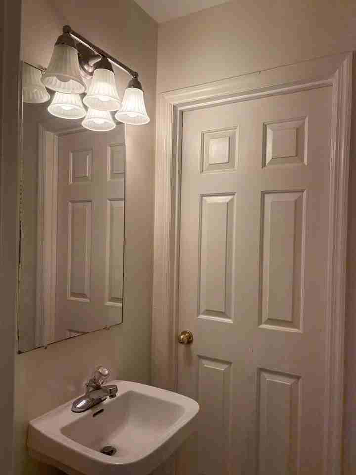 5268 Village Way - Photo 7 of 25