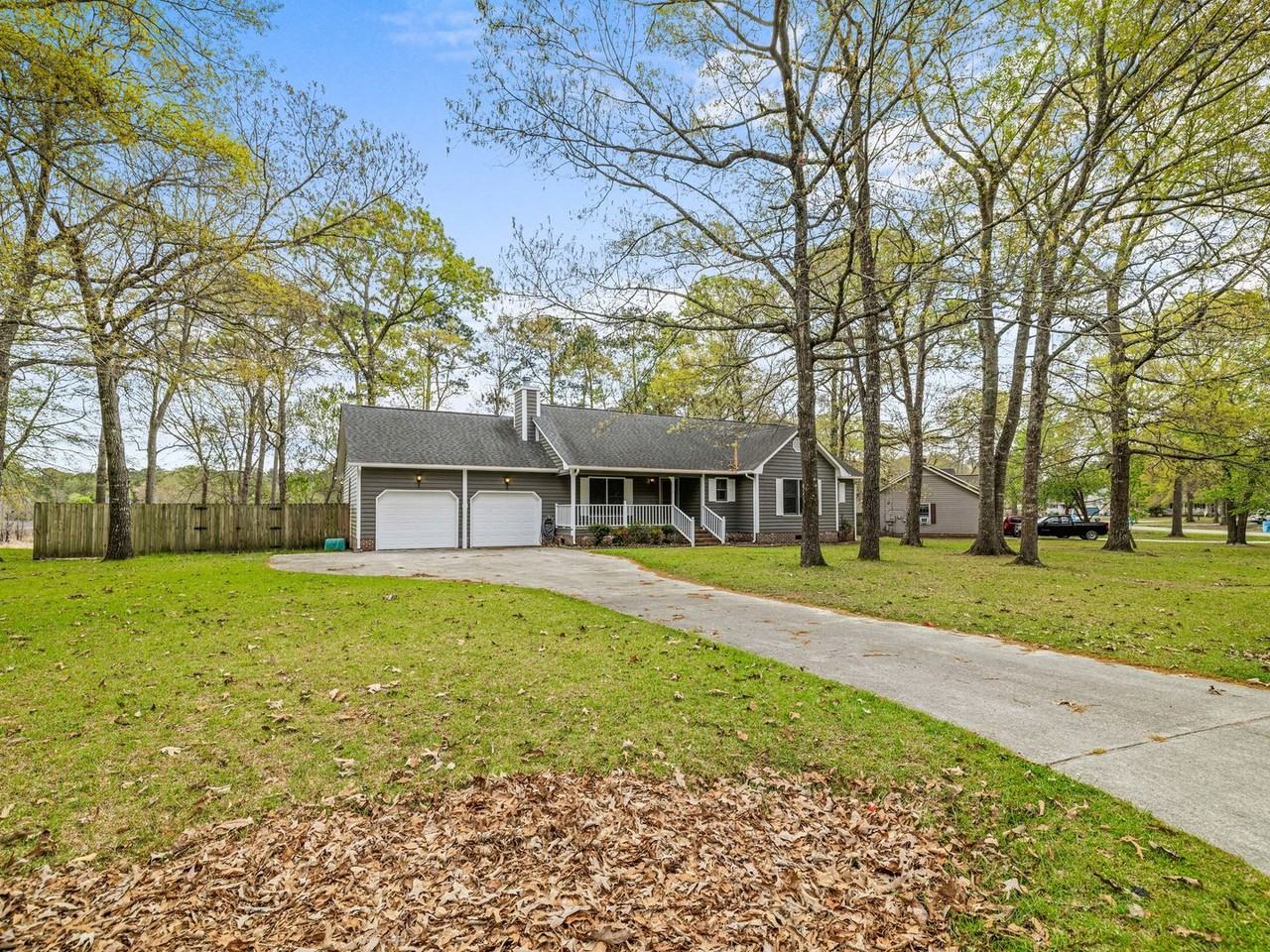1147 Lakeview Ave - Photo 3 of 43
