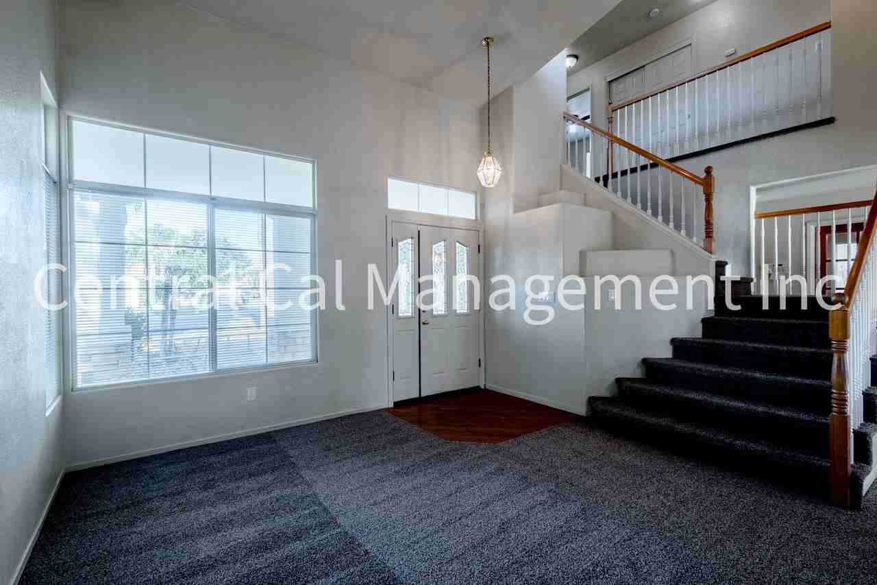 4000 Mariana Way - Photo 3 of 25