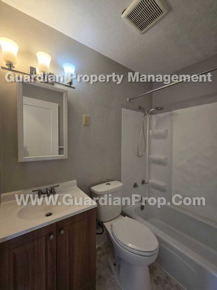 2426 County Road I - Photo 6 of 9