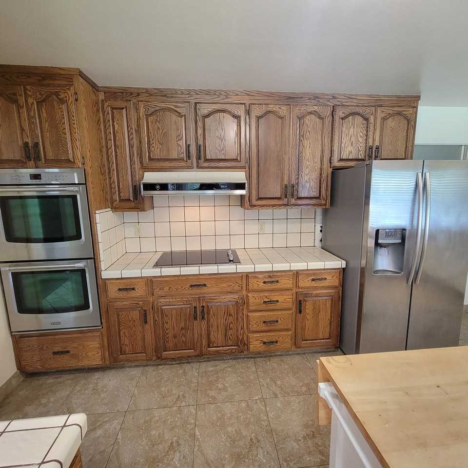 2535 Hampton Ave - Photo 5 of 29