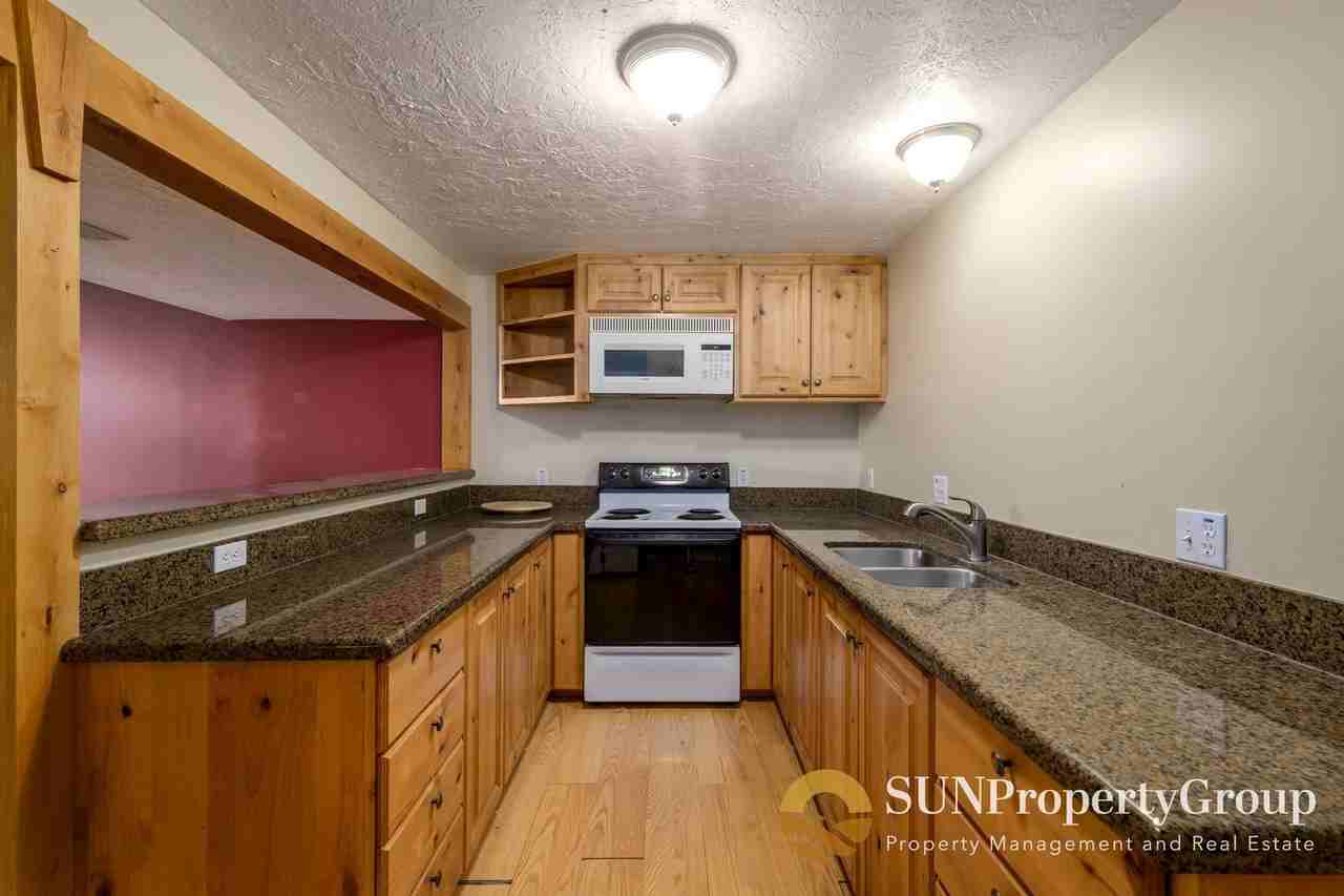 1316 W Kodiak Way - Photo 4 of 22