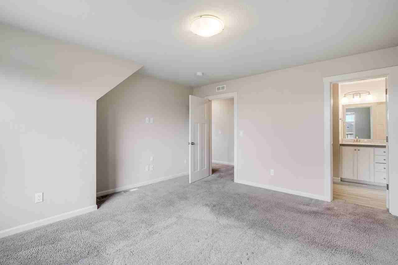 6935 Se Red Alder St - Photo 6 of 14