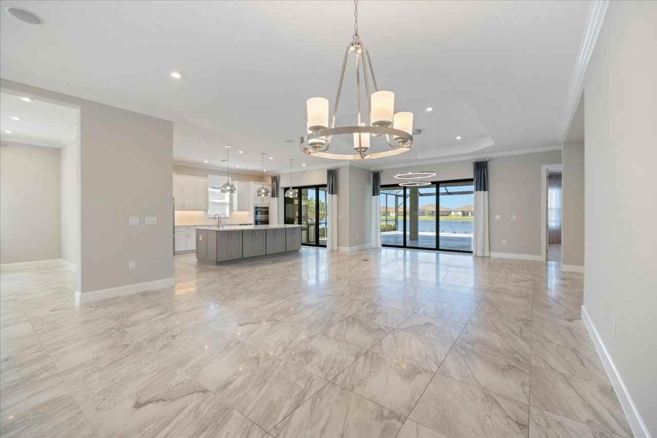 11140 Wicker Park Pl - Photo 6 of 46