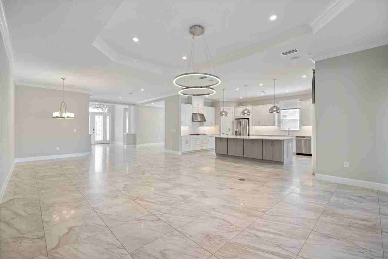 11140 Wicker Park Pl - Photo 7 of 46