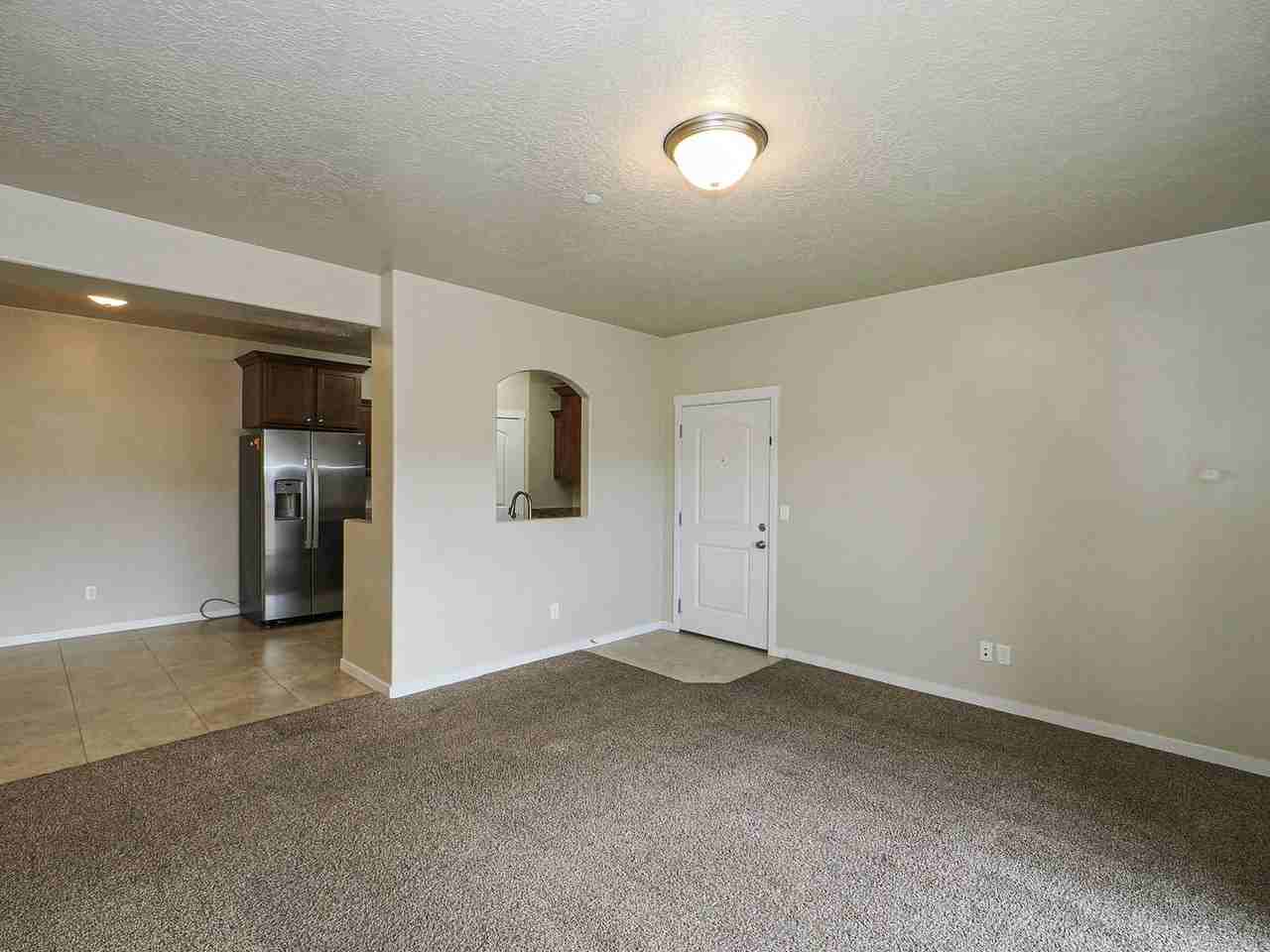 157 E Jordan Ridge Blvd - Photo 7 of 30