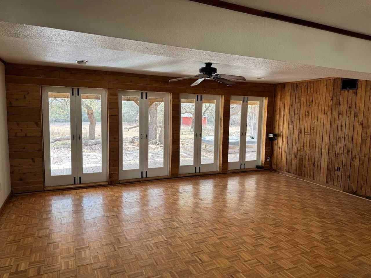 515 Wimberley Oaks Dr - Photo 6 of 20