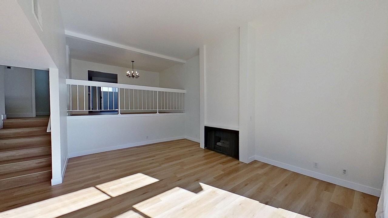 1507 Welldow Ln - Photo 2 of 29