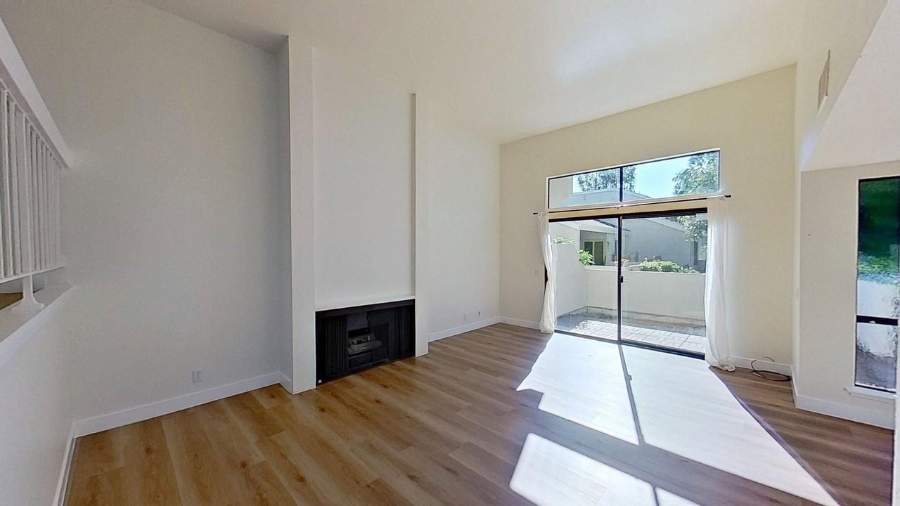 1507 Welldow Ln - Photo 5 of 29