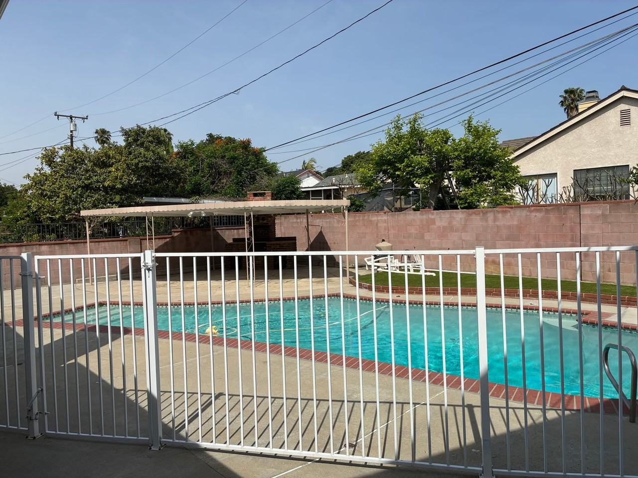 100 W Oakmont Dr - Photo 7 of 11