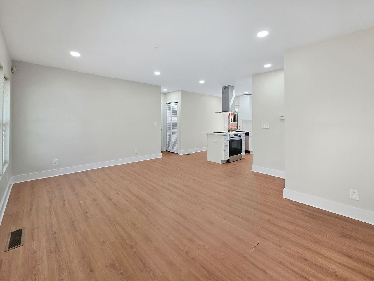 1346 Wichita Dr Sw - Photo 7 of 25