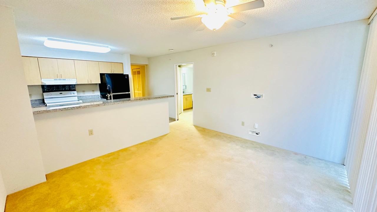 1315 Kalakaua Ave #1407 - Photo 5 of 14
