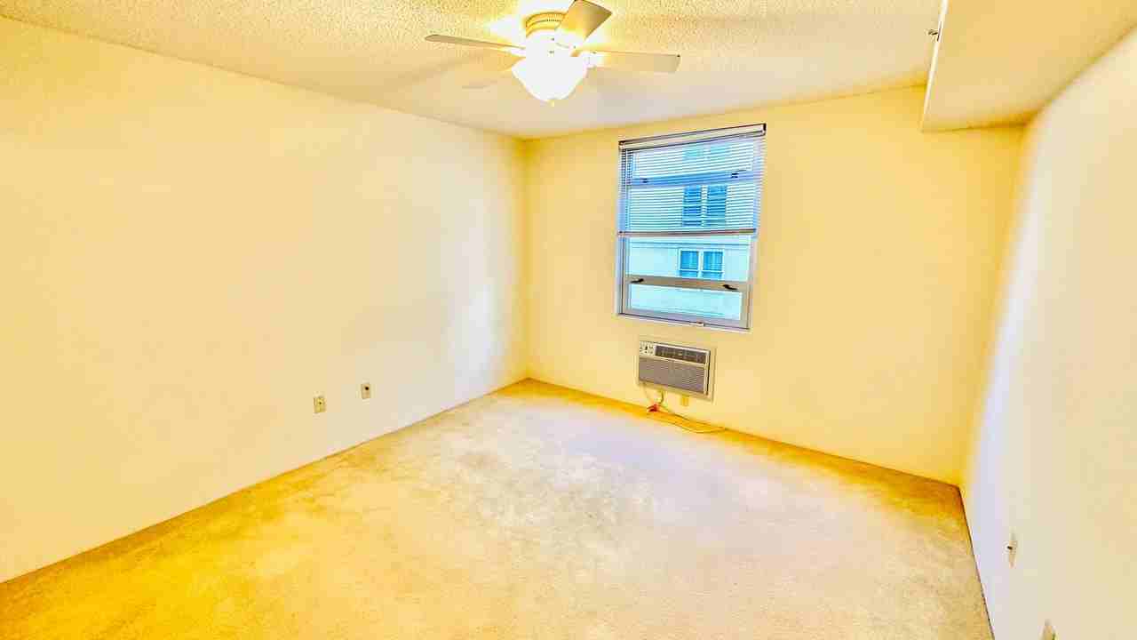 1315 Kalakaua Ave #1407 - Photo 6 of 14