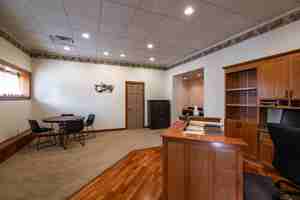 featured image of 1613 Chase St