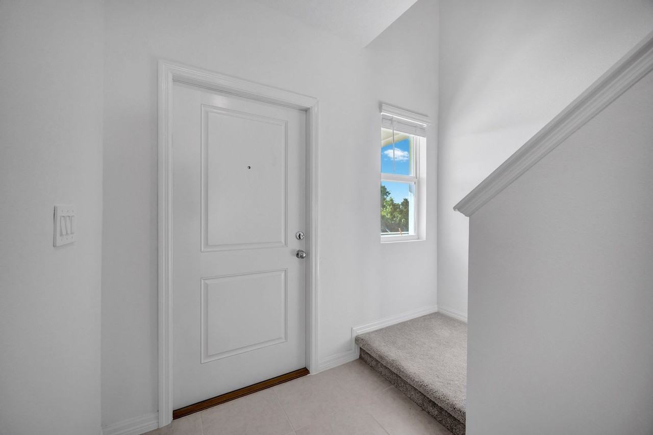 7751 Abagail Dr - Photo 2 of 29