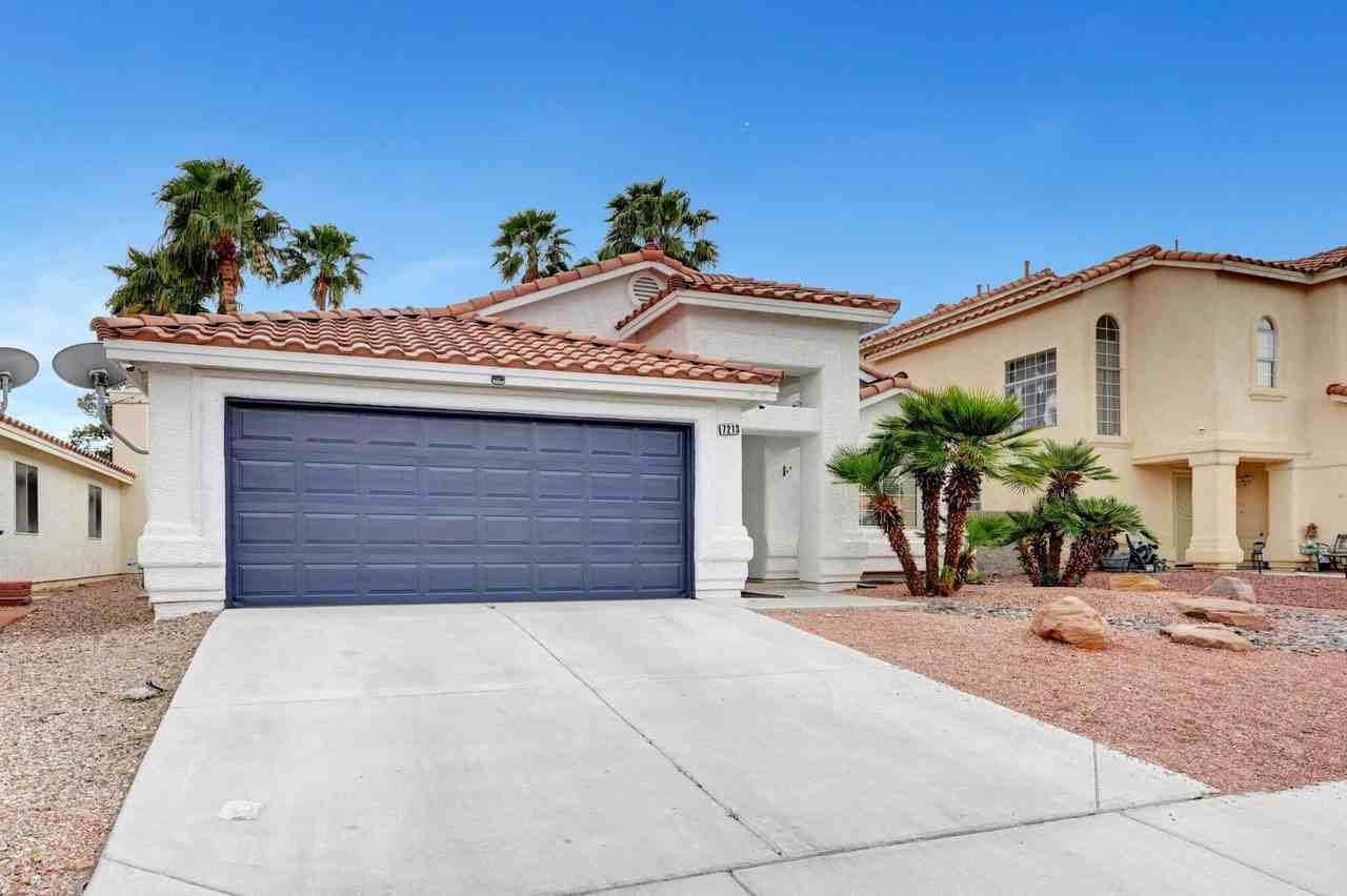 7213 Elite Ct - Photo 3 of 49