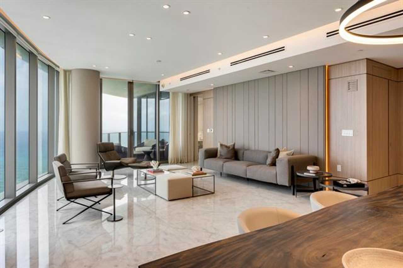 15701 15701 Collins Avenue Ave #3901 - Photo 3 of 36