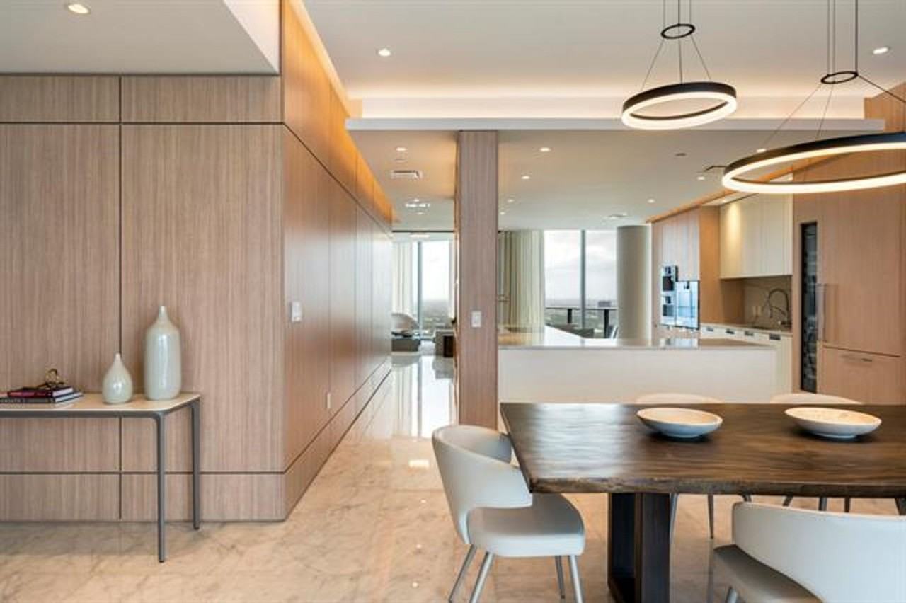 15701 15701 Collins Avenue Ave #3901 - Photo 5 of 36